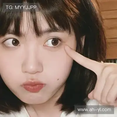 石珺胡